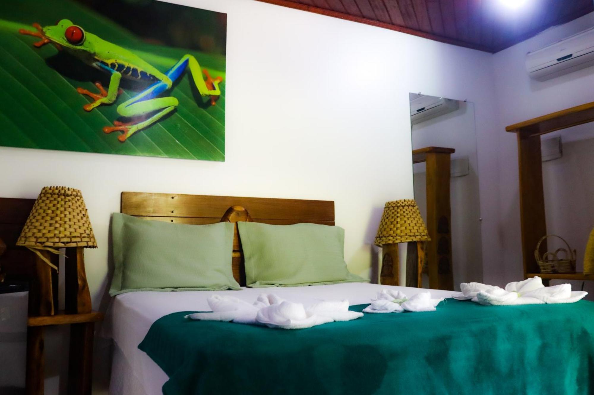 Pousada E Restaurante Amazonia Alter do Chão Værelse billede